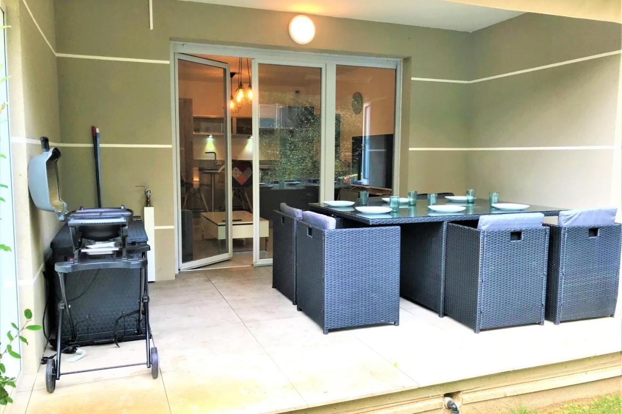 Centre Juan Les Pins 1 Bedroom With Ac, Swimming Pool And Parking ภายนอก รูปภาพ