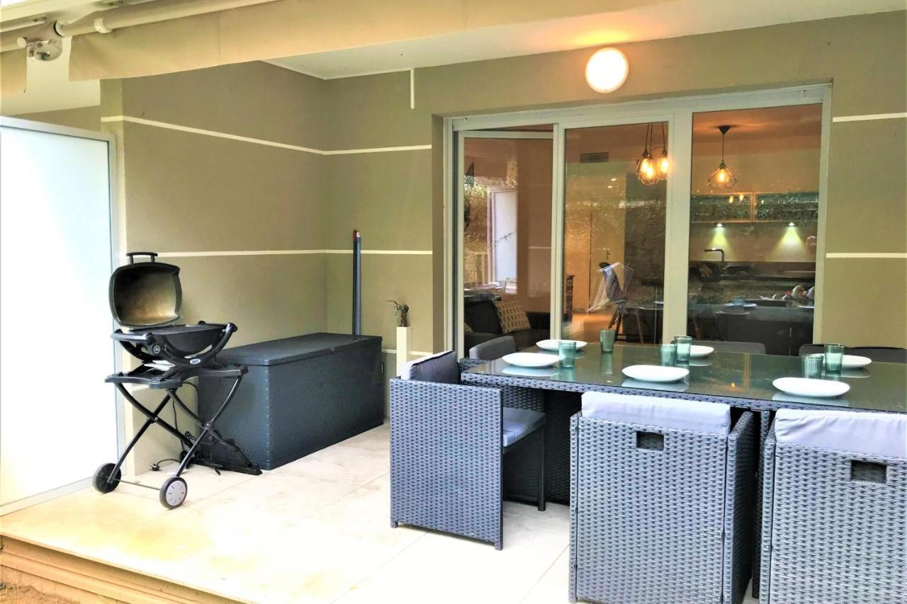 Centre Juan Les Pins 1 Bedroom With Ac, Swimming Pool And Parking ภายนอก รูปภาพ